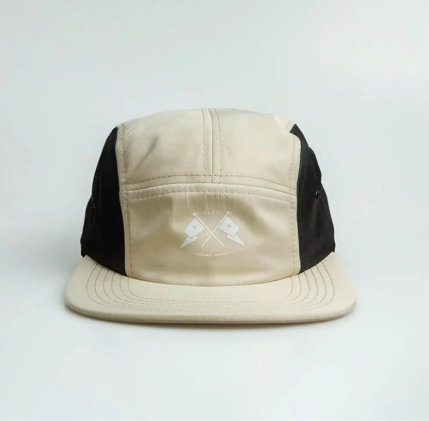 Boné Five Panel Classic Skateboards